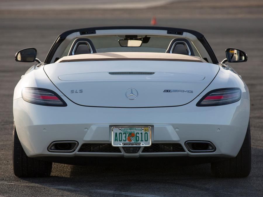  Mercedes-Benz SLS AMG GT Roadster (R197) 2012 года  (NA) (фото 30 из 54)